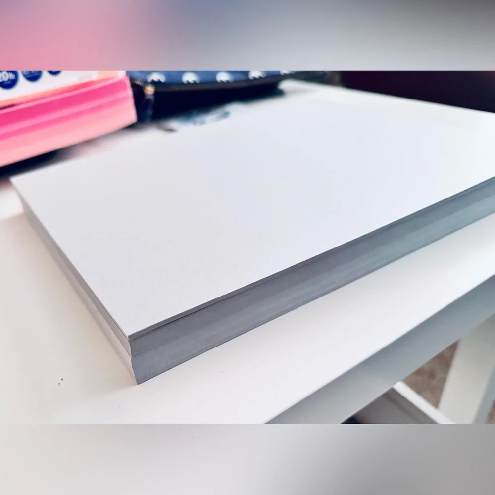 LUXPaper Silver Metallic Cardstock Paper 80 lb. 70 Pages
